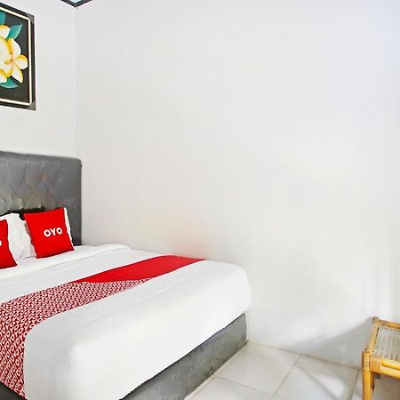 Oyo 90229 Fidel Caestro Homestay Kotadalem ภายนอก รูปภาพ