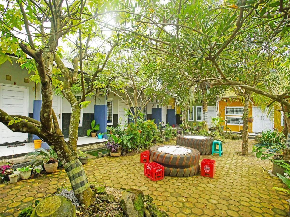 Oyo 90229 Fidel Caestro Homestay Kotadalem ภายนอก รูปภาพ