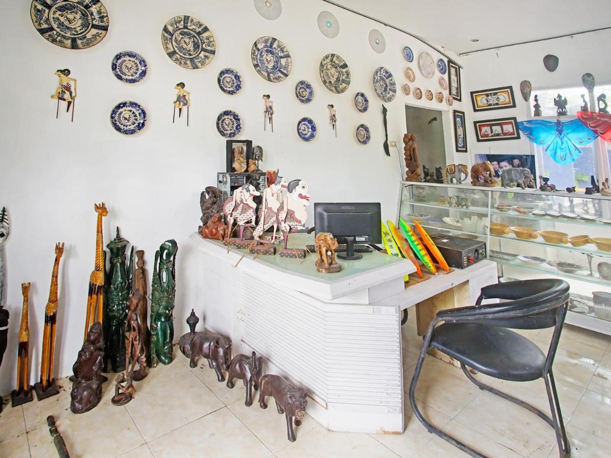 Oyo 90229 Fidel Caestro Homestay Kotadalem ภายนอก รูปภาพ